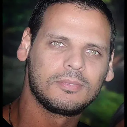 משה והדי הי