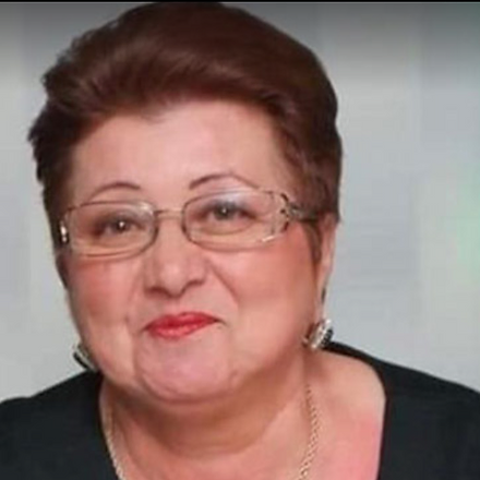 אנה משייב הי