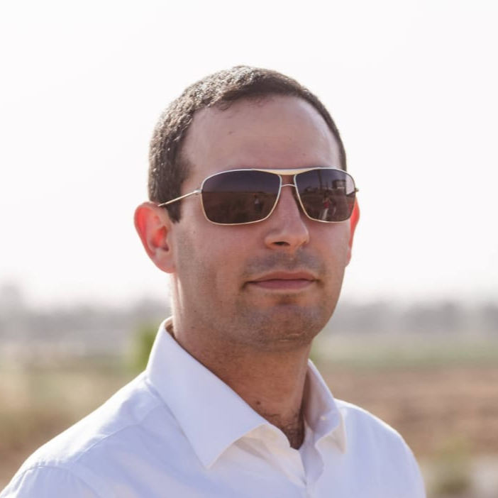 עדיאל אריה וולף