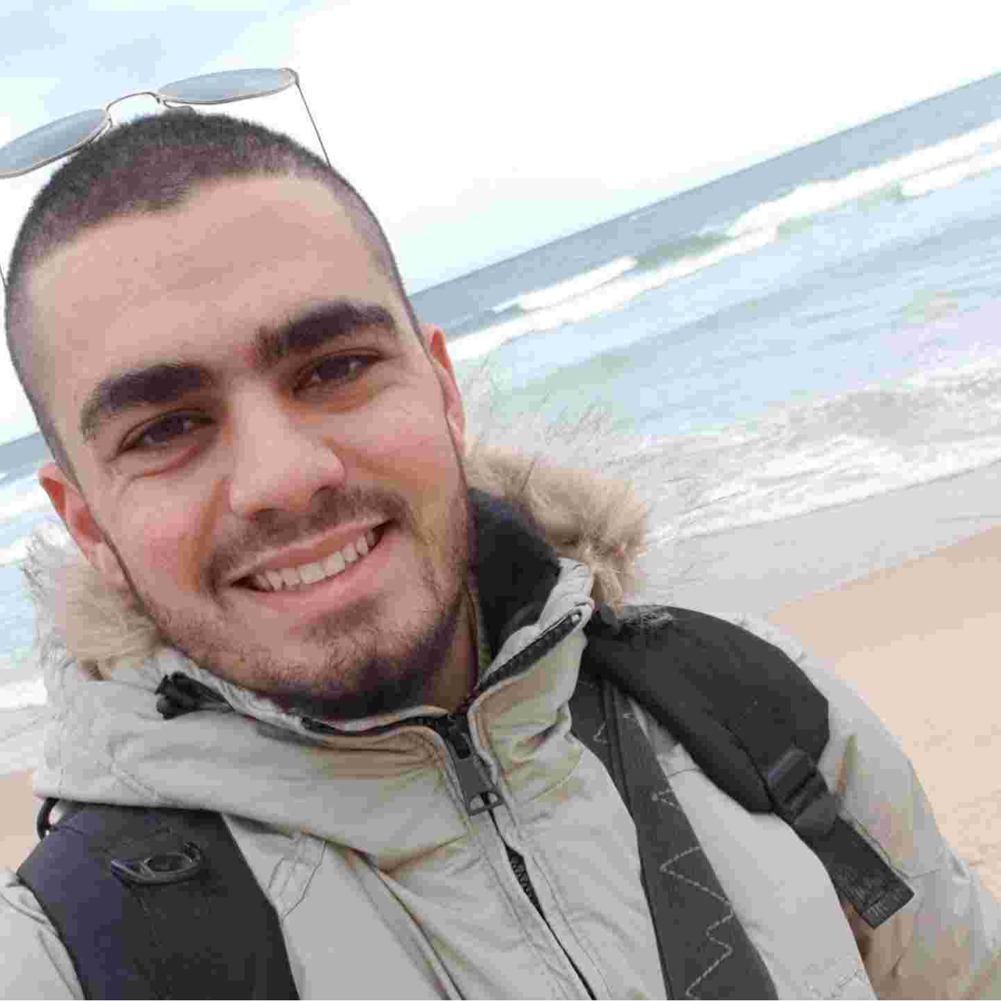 ניב איוס הי