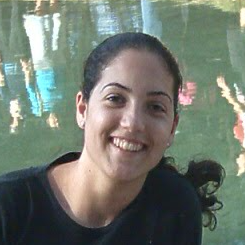 אלה אבוקסיס הי